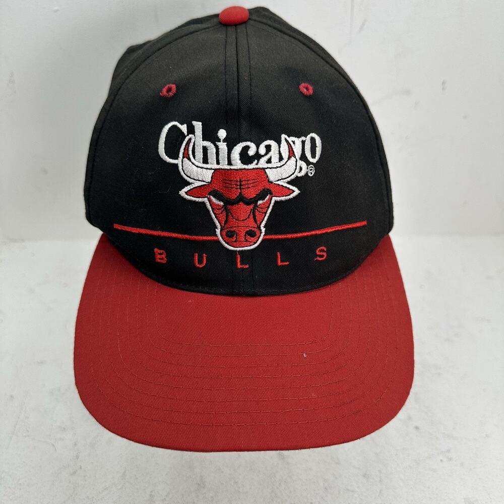 VTG Chicago Bulls NBA Twins Enterprise Snapback Hat Cap Split Bar Two-Tone 90s